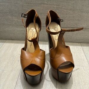 Jessica Simpson brown leather